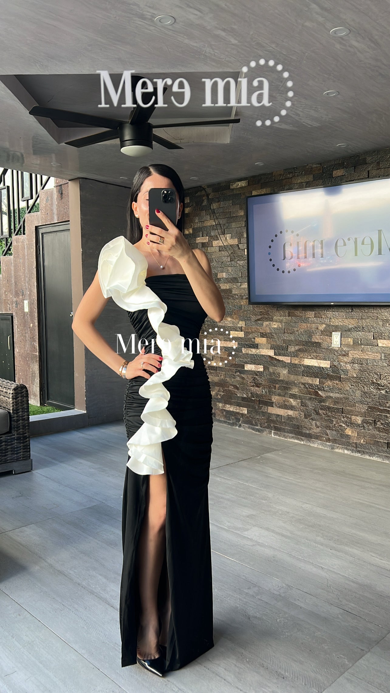 Vestido negro esc blanca